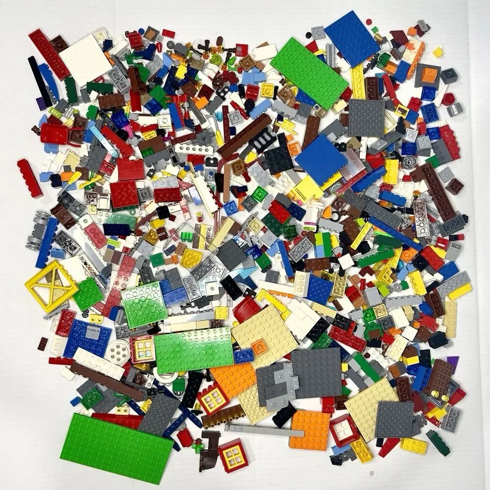 Giant LEGO Mixed Lot OVER 3 Lbs People Pieces Accessories Building 3 Lbs 12.2 Oz - Picture 10 of 12